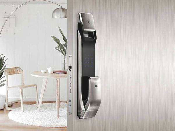 大余24小时上门开锁公司