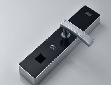 大余24小时上门开锁公司